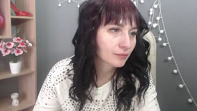 Snapshot of NinaFlawlees chatting on 02/19/26, 07:04 NinaFlawlees online show from 02/19/26, 07:04