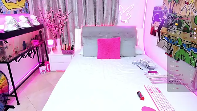 Snapshot of tattooBabyxxx chatting on 02/05/25, 07:31 tattooBabyxxx online show from 02/05/25, 07:31