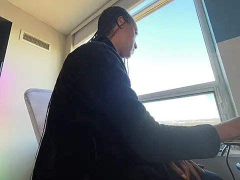 Snapshot of Vaydaa chatting on 10/08/25, 07:00 Vaydaa online show from 10/08/25, 07:00