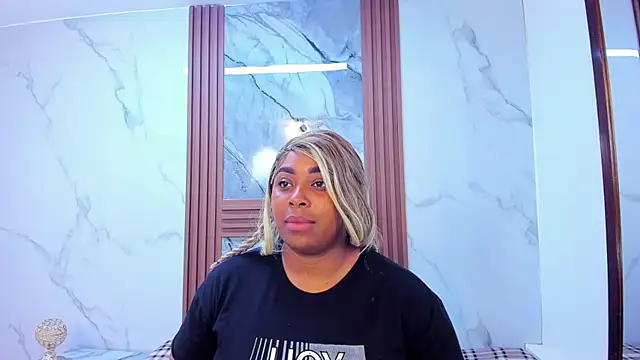 HannyMansonh online show from 02/15/25, 03:20