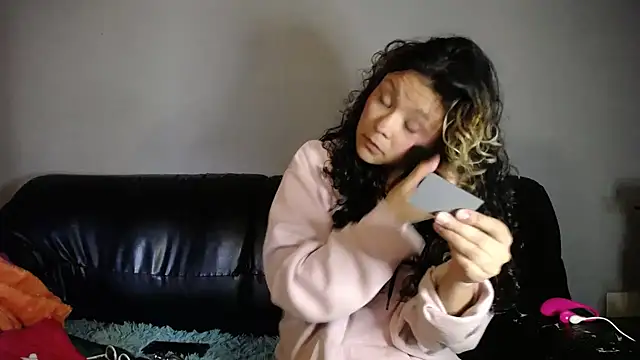 Hathorlove online show from 11/08/25, 10:08