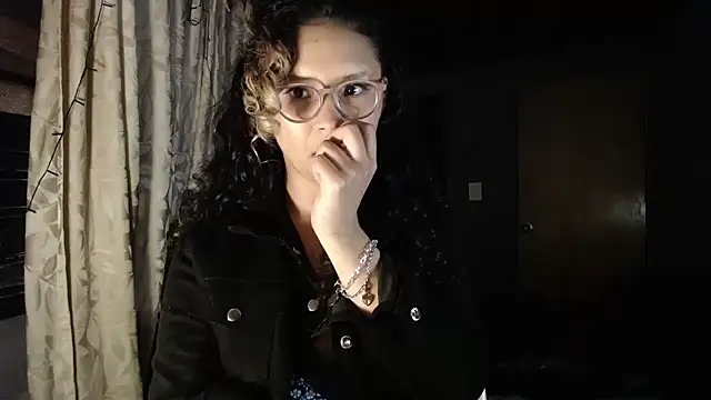 Hathorlove online show from 11/13/25, 02:54