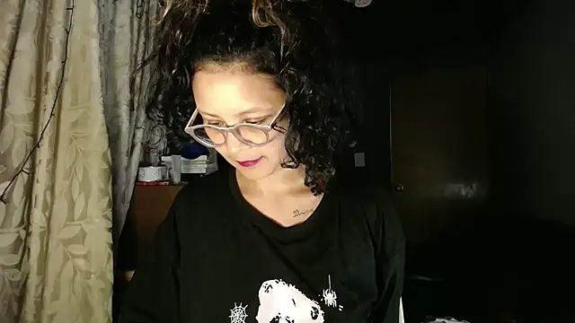 Hathorlove online show from 12/01/25, 04:06