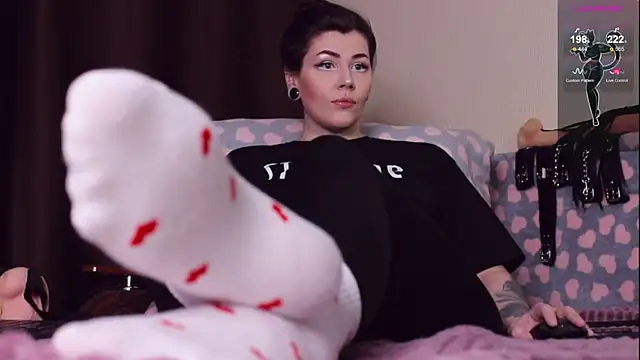 Luna Blake online show from 12/14/24, 03:47