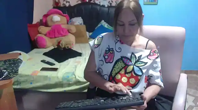 milfeddy  online show from 02/15/25, 02:04