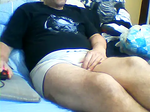 Snapshot of messi_syssy chatting on 09/23/25, 03:26 messi syssy online show from 09/23/25, 03:26