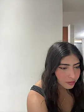 Gaby zahir  online show from 01/25/25, 12:58