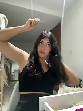 Gaby zahir  online show from 03/17/25, 09:33