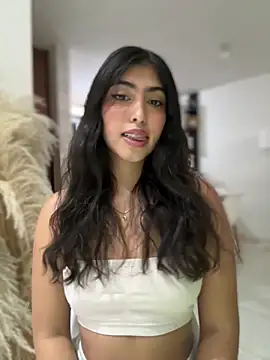 Gaby zahir  online show from 03/22/25, 12:35