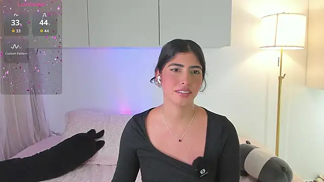 Gaby zahir  online show from 02/24/26, 06:17