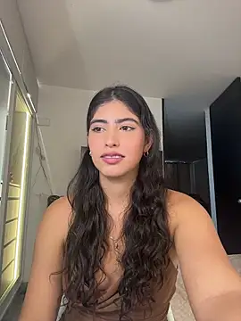 Gaby zahir  online show from 06/07/26, 02:27