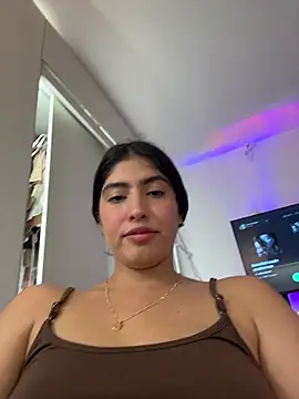 Gaby zahir  online show from 06/11/26, 02:00
