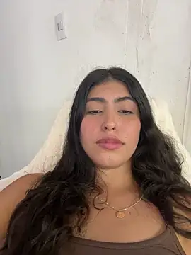 Gaby zahir  online show from 06/11/26, 02:53