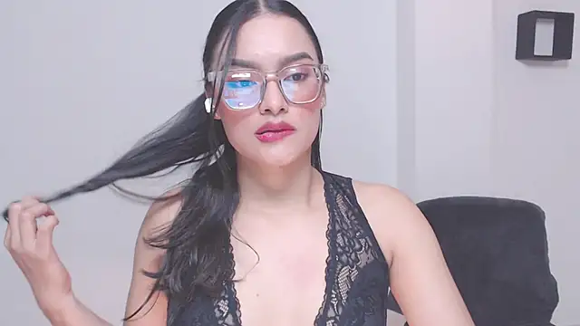 Snapshot of 1eve_rox chatting on 04/17/26, 11:52 1eve rox online show from 04/17/26, 11:52