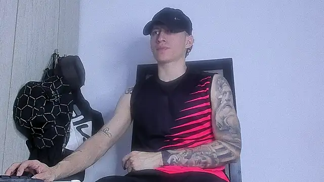 Snapshot of enzo_bvlgari chatting on 01/09/26, 02:36 enzo bvlgari online show from 01/09/26, 02:36