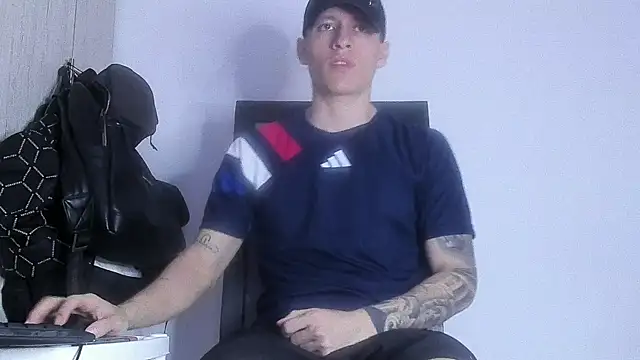 Snapshot of enzo_bvlgari chatting on 01/10/26, 01:40 enzo bvlgari online show from 01/10/26, 01:40