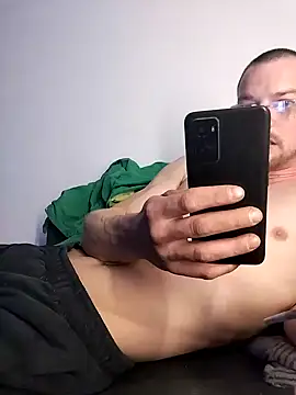 kgltintan online show from 12/21/24, 07:49