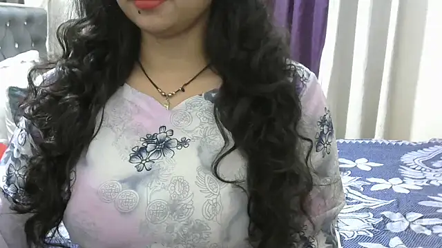 Snapshot of cutebengaligirl chatting on 02/02/25, 12:19 cutebengaligirl online show from 02/02/25, 12:19