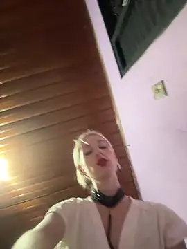 bunnydark00 online show from 02/28/25, 02:09