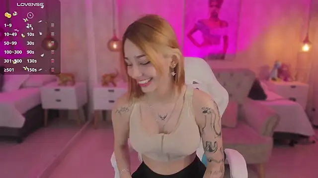 LITTLE-VIVI online show from 02/17/25, 03:15