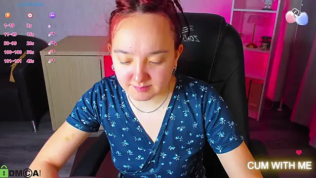 Snapshot of Fera1_Berry chatting on 09/15/25, 11:49 Fera1 Berry online show from 09/15/25, 11:49