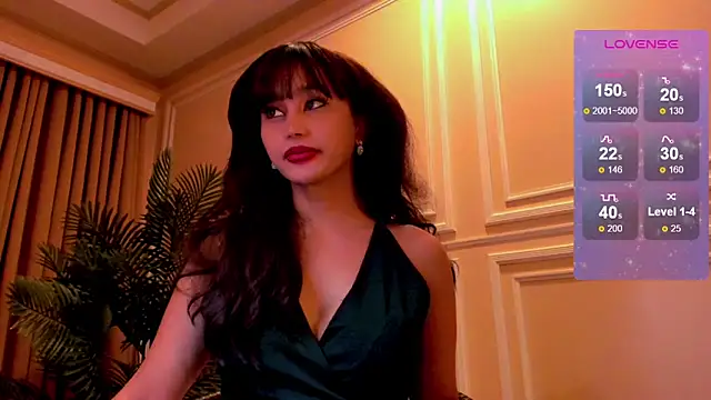 YOURCRISTINAS online show from 12/16/25, 11:04