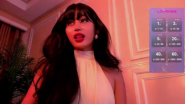 YOURCRISTINAS online show from 04/23/26, 06:36