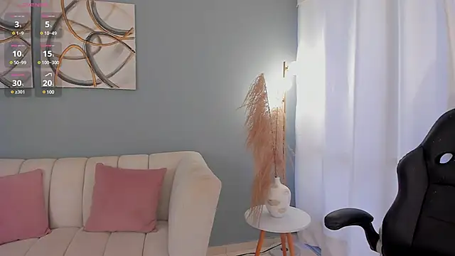 Snapshot of BrookeMiller chatting on 01/27/25, 06:31 BrookeMiller online show from 01/27/25, 06:31