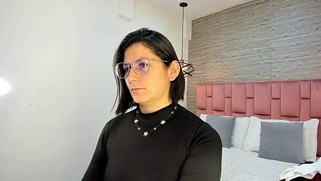 SarahDeyvis online show from 03/20/25, 03:04