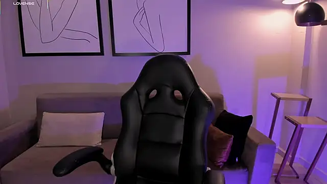 EveBensonX online show from 09/20/25, 07:15