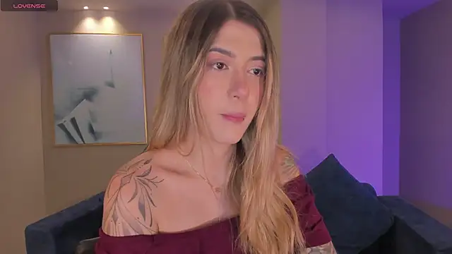 EveBensonX online show from 04/19/26, 05:56