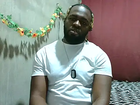 2ocmaxi online show from 03/03/26, 06:36