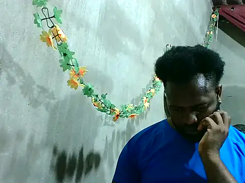 2ocmaxi online show from 03/10/26, 03:00