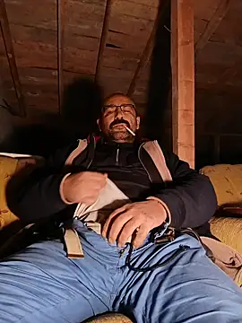 masculine bear daddy online show from 12/21/25, 06:15