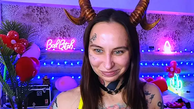 Cool Freak  online show from 02/15/25, 10:00