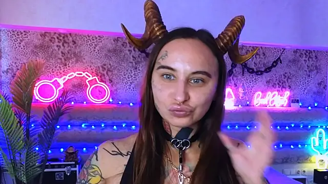 Cool Freak  online show from 09/28/25, 10:31