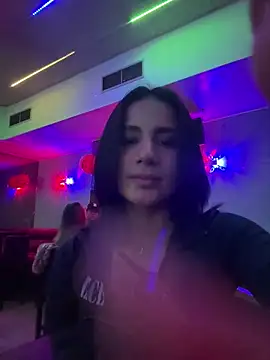 Ale Lewis online show from 10/31/25, 11:28