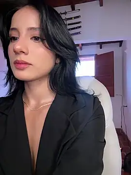 Ale Lewis online show from 02/15/26, 09:55