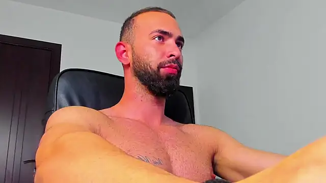 MichaelMasterss online show from 12/19/24, 09:17