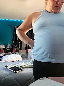 SexyNikki6969 online show from 04/18/26, 01:15