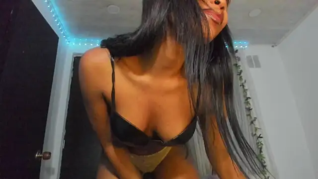 Snapshot of Mia_damm chatting on 03/04/25, 06:58 Mia damm online show from 03/04/25, 06:58