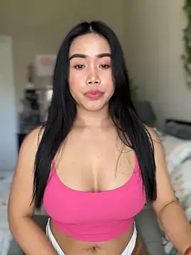 Snapshot of JazzieXo chatting on 12/11/24, 05:04 JazzieXo online show from 12/11/24, 05:04