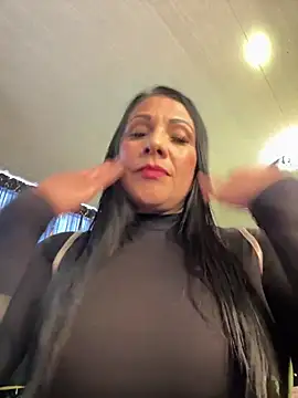 Snapshot of saaalome_1 chatting on 02/13/26, 10:06 saaalome 1 online show from 02/13/26, 10:06