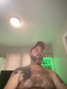 Snapshot of Cristian-Brayan chatting on 01/07/25, 01:46 Cristian-Brayan online show from 01/07/25, 01:46