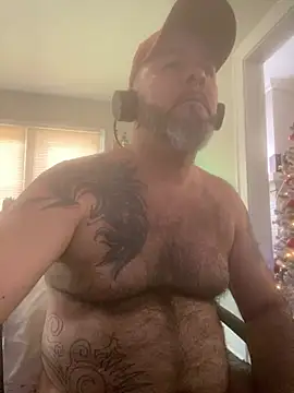 Snapshot of Cristian-Brayan chatting on 01/07/25, 04:48 Cristian-Brayan online show from 01/07/25, 04:48