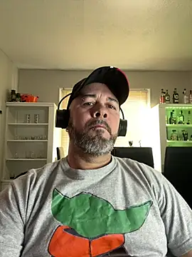 Snapshot of Cristian-Brayan chatting on 03/18/25, 01:09 Cristian-Brayan online show from 03/18/25, 01:09