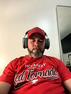 Snapshot of Cristian-Brayan chatting on 09/23/25, 10:13 Cristian-Brayan online show from 09/23/25, 10:13