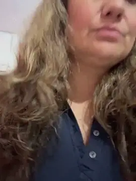 gabiTetas online show from 10/18/25, 10:43