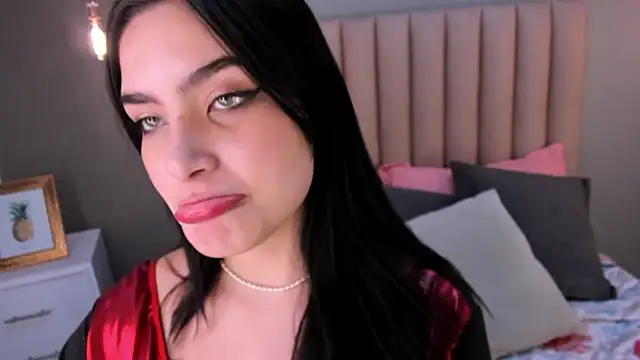 Alexa Thaylor  online show from 02/01/25, 05:47