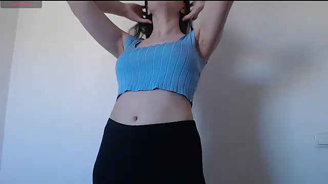  Hot Lady  online show from 03/17/26, 12:19